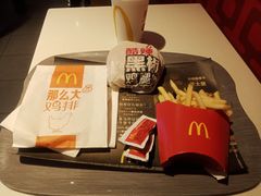-麦当劳(龙之梦购物中心店)