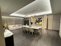 -深圳国际会展中心希尔顿酒店(前海华发冰雪世界店)