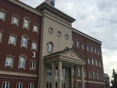 -上海惠灵顿外籍人员子女学校