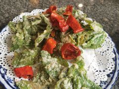 面拖桑树叶-天台徐家小吃