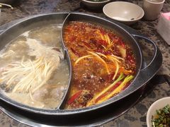 -椒香城门口老火锅(长寿路店)