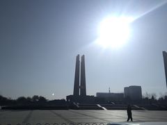 -唐山抗震纪念碑广场