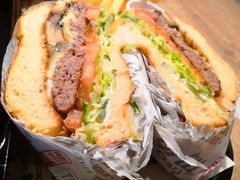 -The Habit Burger Grill 哈比特汉堡(复兴soho店)