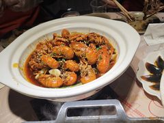 -肥肥虾庄·金牌油焖大虾(汉街SKP店)