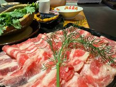 -憨孃孃·重庆老火锅(红山黑金店)