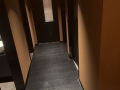 -泰·菩提树下[泰式按摩x精油SPAx肩颈头疗](新景店)