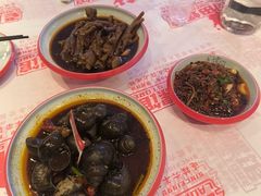 -老闵田螺馆·南昌市井菜·特色小吃(总店)
