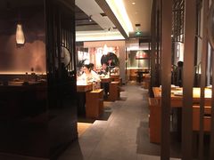 -呷哺呷哺(融创茂店)