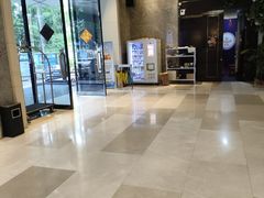 -粤塔x电竞酒店(深圳龙华大浪后浪新天地店)