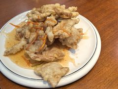 -老码头黑皮肘子锅包肉熏酱水饺(文政街店)