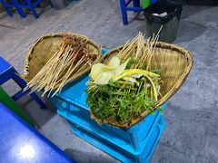 -马路边边麻辣烫(世纪金源店)