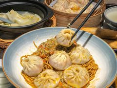 -馋三尺蟹粉小笼(人民广场店)