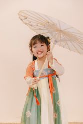 -雅尼·亚米儿童摄影美学馆(汉阳店)