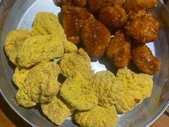 -BHC炸鸡(明洞总店)