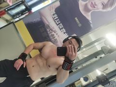 -中田健身工作室(绿地大道店)