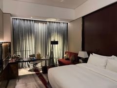 -广州天河希尔顿酒店