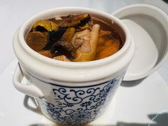 姬松茸螺头功夫炖汤-汤城小厨•粤菜•靓汤(苏州街店)