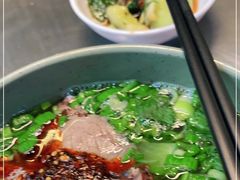 -臻老板牛肉面(光华路SOHO店)