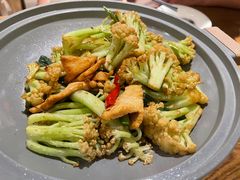 -耶里夏丽新疆餐厅(百联中环购物广场店)