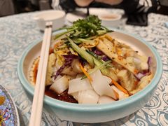 -巴扎美食·新疆菜·西域歌舞表演餐厅(新疆大厦店)