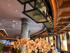 -八府香鸭·啫啫煲(华山路店)