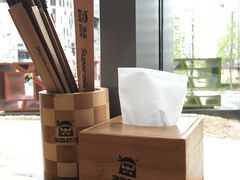 -海盗虾饭·剥好的小龙虾饭(SOHO尚都店)