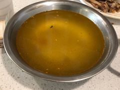 -张大师鸭爪爪特色干锅(南湖店)