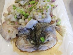 葱油淋鲈鱼-粤盛海鲜平价店(洛溪食街店)