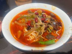 -周小波重庆小面·重庆名小吃(邹容路店)
