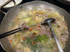 -川流不息·地道川菜·小龙虾(新松江路店)