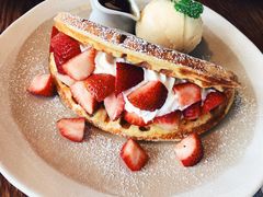-ROAST coffee & eatery