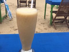 -Lia Cafe