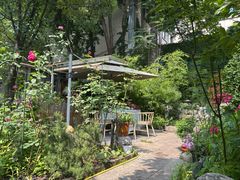 -谷咖啡·鲜花绿植花园餐厅