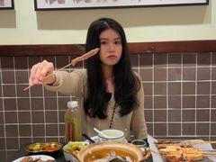 湿辣牛肉-何妹湿辣牛肉·粤式烧烤砂煲(桂雅路店)