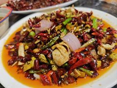火爆黄喉-江湖黑大兔(杨家坪店)