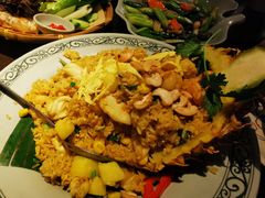 -大头虾越式风味餐厅(光明广场店)