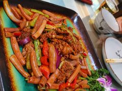 牛肉炒海肠-君霖海鲜私房菜(春柳店)