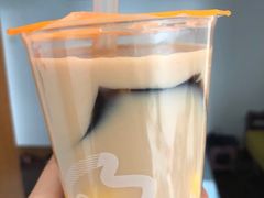 奶茶三兄弟-CoCo都可(恒隆456店)