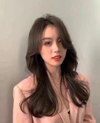 -丝语萱形象