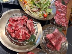-韩烧牛中牛·甄选黑牛烤肉(黑金店)