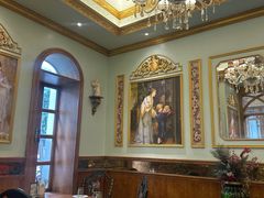 -秘密旅行Bonjour(黑金冠 江南西店)