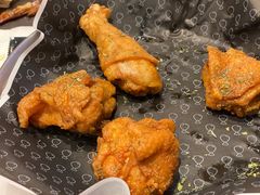 -博姆炸鸡精品餐厅(常发广场店)