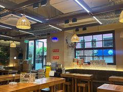 -云阿蛮云南生烫牛肉米线(奉贤路店)