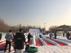 -欢乐水魔方水世界