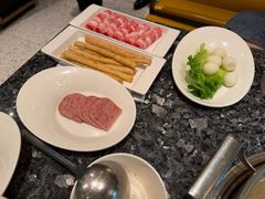 -一席地·本地鸡窝·杭帮鸡火锅(萧山银隆百货店)