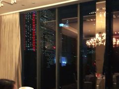 -广州天河希尔顿酒店