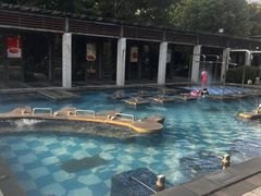 -张家港金凤凰度假村温泉