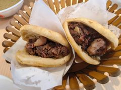 -闫家驴肉老店(华电一校店)