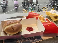 -麦当劳(农光里店)