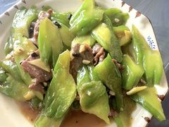 -盛得农家美食·无花果浸鸡·古法烧鸡·竹筒饭(白水寨森林海店)